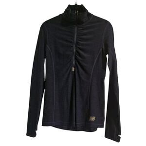 New Balance Performance Top Womens Size S Navy Ruching Back Side Pocket Logo